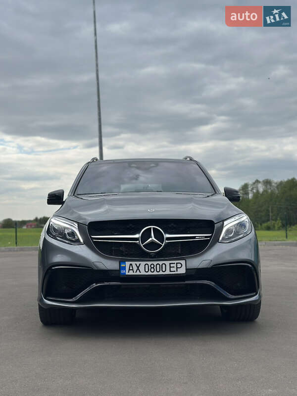 Внедорожник / Кроссовер Mercedes-Benz GLE-Class 2017 в 
