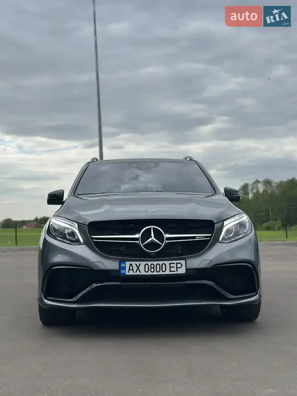 Внедорожник / Кроссовер Mercedes-Benz GLE-Class 2017 в 