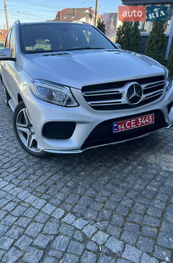 Внедорожник / Кроссовер Mercedes-Benz GLE-Class 2015 в 