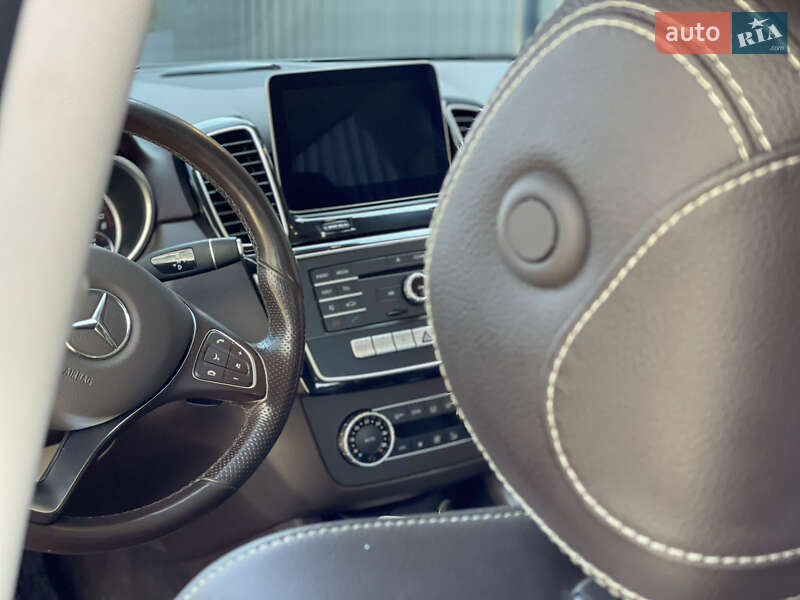 Позашляховик / Кросовер Mercedes-Benz GLE-Class 2018 в Львові