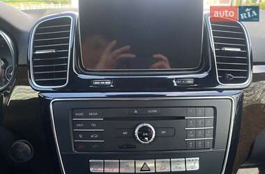 Позашляховик / Кросовер Mercedes-Benz GLE-Class 2017 в 