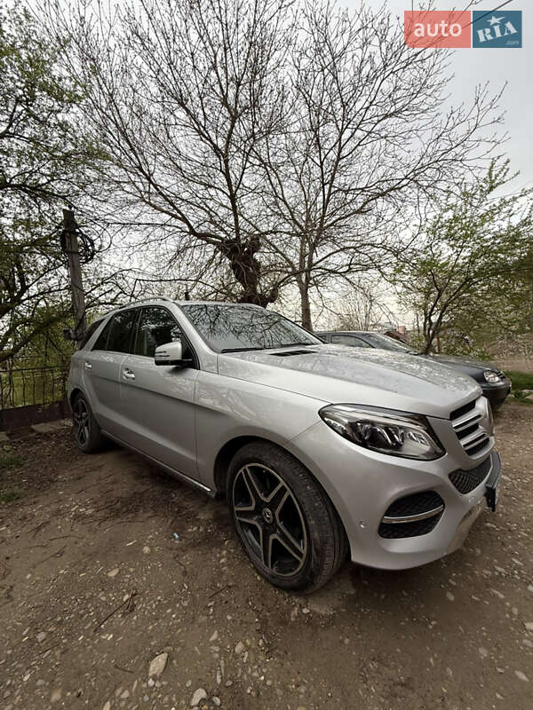 Внедорожник / Кроссовер Mercedes-Benz GLE-Class 2016 в Черновцах