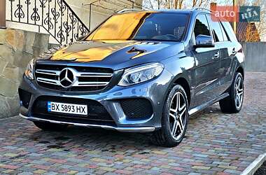 Внедорожник / Кроссовер Mercedes-Benz GLE-Class 2015 в 