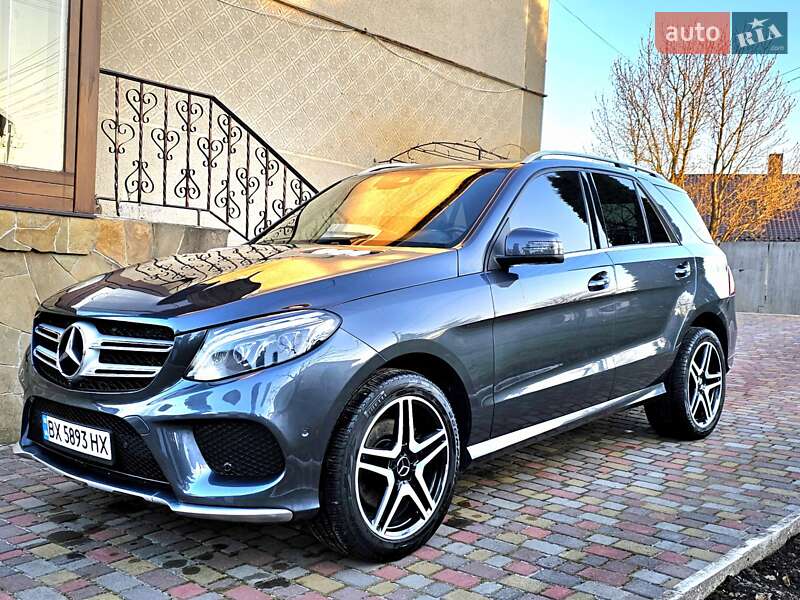 Внедорожник / Кроссовер Mercedes-Benz GLE-Class 2015 в 