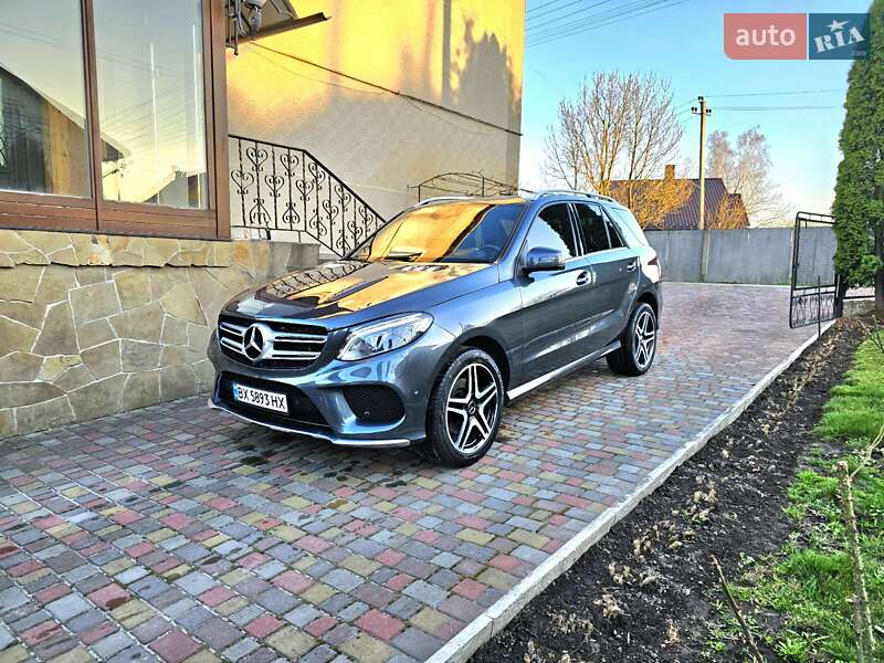 Внедорожник / Кроссовер Mercedes-Benz GLE-Class 2015 в Остроге