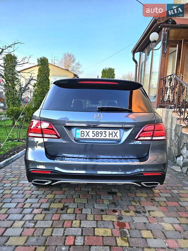 Внедорожник / Кроссовер Mercedes-Benz GLE-Class 2015 в Остроге