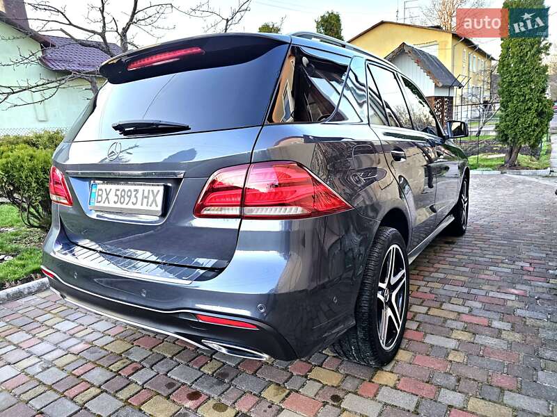 Внедорожник / Кроссовер Mercedes-Benz GLE-Class 2015 в Остроге