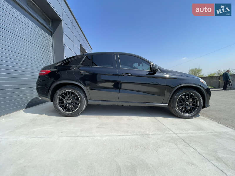 Позашляховик / Кросовер Mercedes-Benz GLE-Class 2017 в Запоріжжі