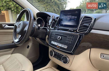 Внедорожник / Кроссовер Mercedes-Benz GLE-Class 2018 в 