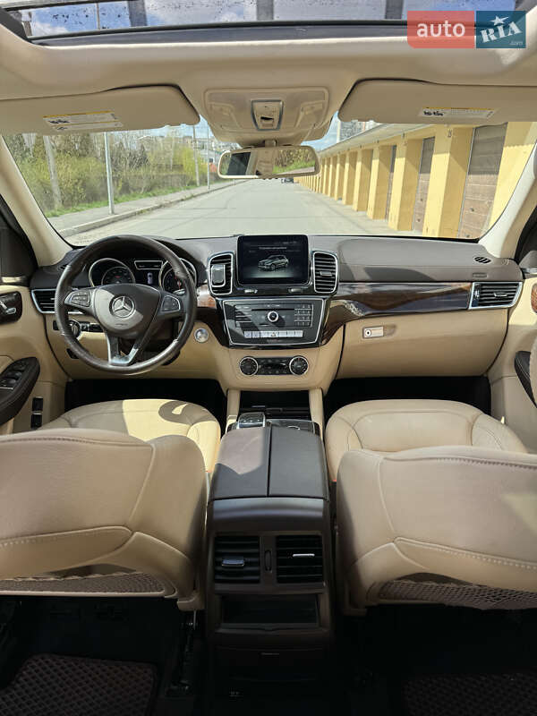 Внедорожник / Кроссовер Mercedes-Benz GLE-Class 2016 в Виннице