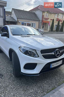 Позашляховик / Кросовер Mercedes-Benz GLE-Class 2018 в 