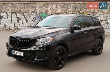 Позашляховик / Кросовер Mercedes-Benz GLE-Class 2018 в  Позашляховик / Кросовер Mercedes-Benz GLE-Class 2018 в