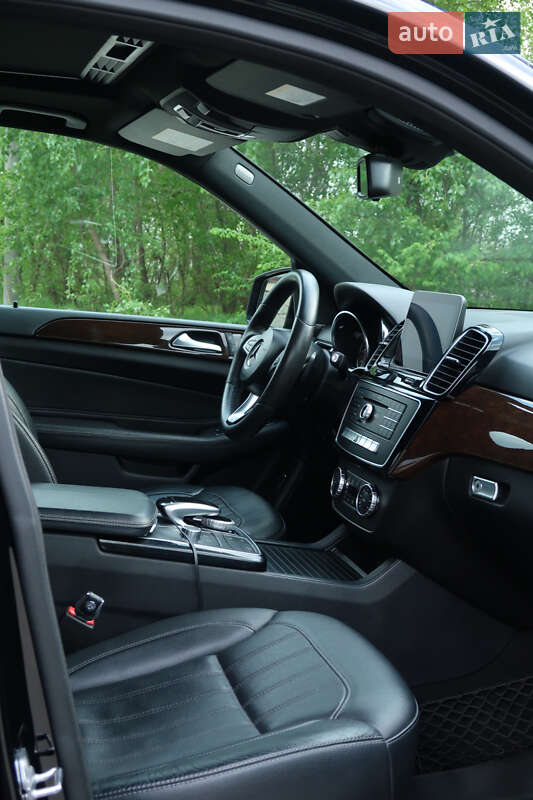 Внедорожник / Кроссовер Mercedes-Benz GLE-Class 2018 в Днепре