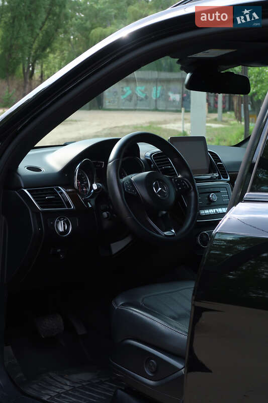 Внедорожник / Кроссовер Mercedes-Benz GLE-Class 2018 в Днепре