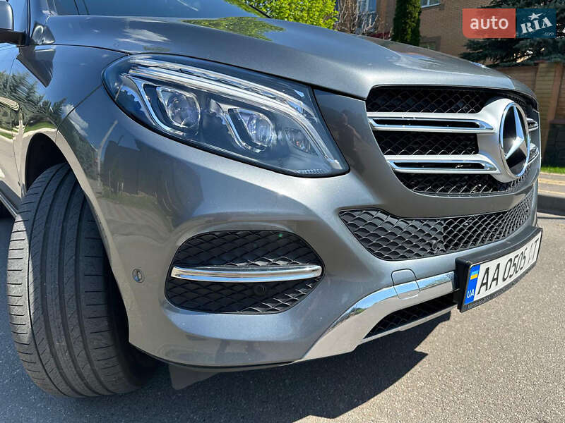 Внедорожник / Кроссовер Mercedes-Benz GLE-Class 2017 в Киеве