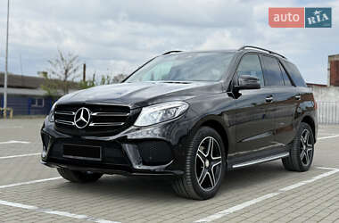 Внедорожник / Кроссовер Mercedes-Benz GLE-Class 2018 в 