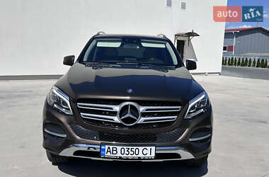Позашляховик / Кросовер Mercedes-Benz GLE-Class 2016 в 