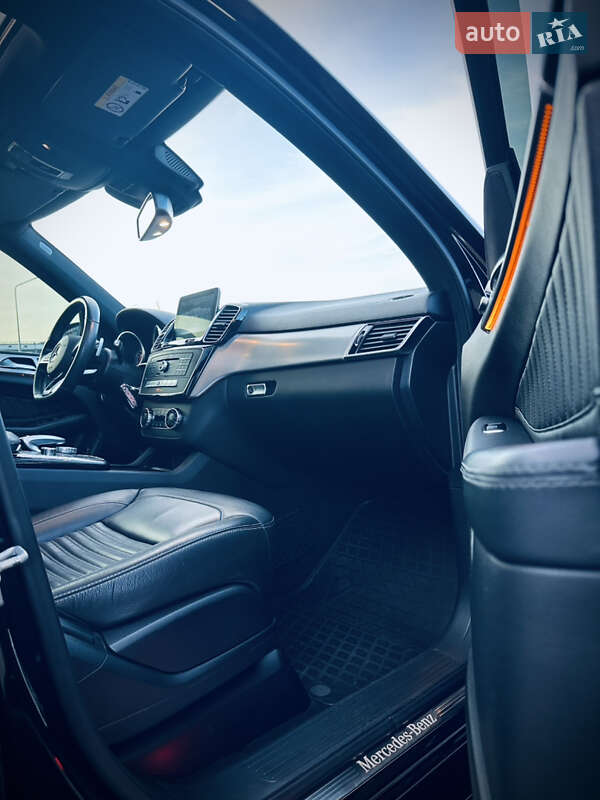Позашляховик / Кросовер Mercedes-Benz GLE-Class 2016 в Києві