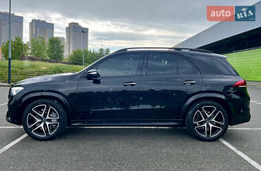Позашляховик / Кросовер Mercedes-Benz GLE-Class 2020 в 