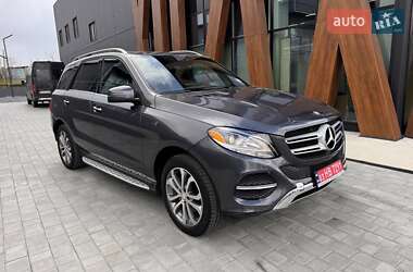 Внедорожник / Кроссовер Mercedes-Benz GLE-Class 2016 в 
