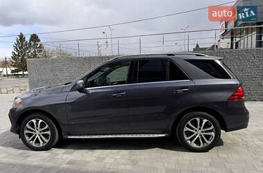 Внедорожник / Кроссовер Mercedes-Benz GLE-Class 2016 в 