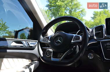 Внедорожник / Кроссовер Mercedes-Benz GLE-Class 2015 в 