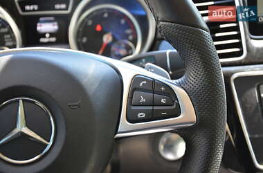 Внедорожник / Кроссовер Mercedes-Benz GLE-Class 2015 в 