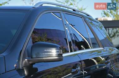 Внедорожник / Кроссовер Mercedes-Benz GLE-Class 2016 в 