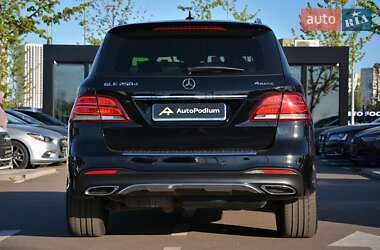 Внедорожник / Кроссовер Mercedes-Benz GLE-Class 2016 в 