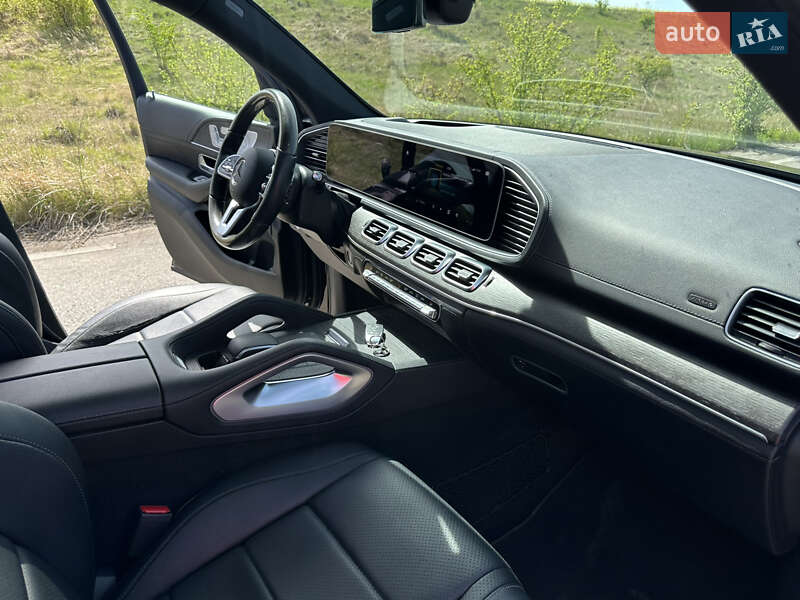 Позашляховик / Кросовер Mercedes-Benz GLE-Class 2020 в Тернополі фото 42 Позашляховик / Кросовер Mercedes-Benz GLE-Class 2020 в Тернополі