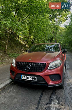 Внедорожник / Кроссовер Mercedes-Benz GLE-Class 2015 в 