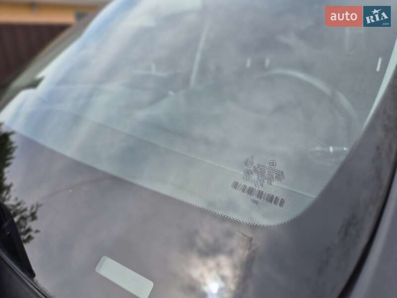 Позашляховик / Кросовер Mercedes-Benz GLE-Class 2016 в Києві фото 15 Позашляховик / Кросовер Mercedes-Benz GLE-Class 2016 в Києві