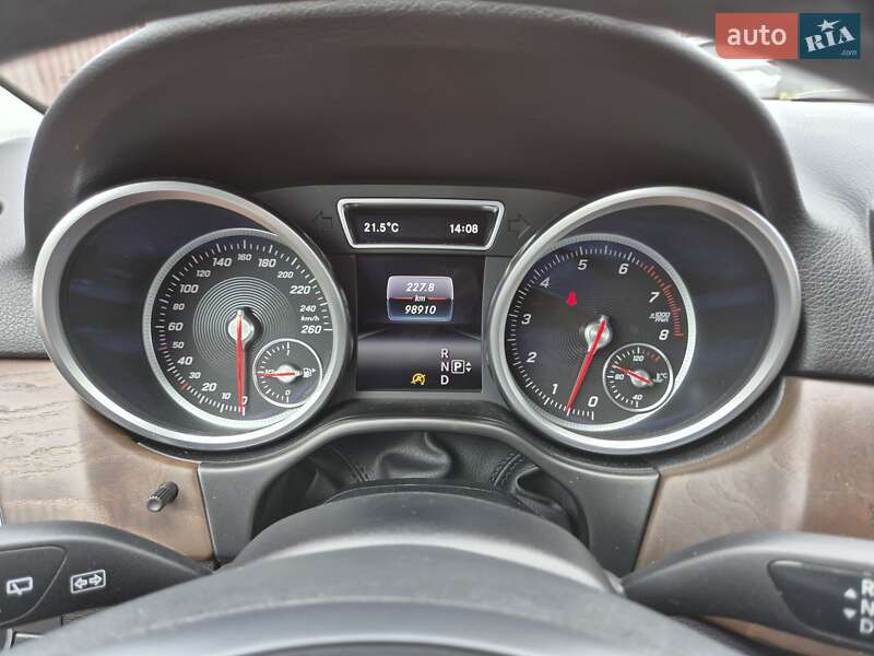 Позашляховик / Кросовер Mercedes-Benz GLE-Class 2016 в Києві фото 40 Позашляховик / Кросовер Mercedes-Benz GLE-Class 2016 в Києві