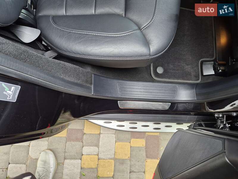 Позашляховик / Кросовер Mercedes-Benz GLE-Class 2016 в Києві фото 53 Позашляховик / Кросовер Mercedes-Benz GLE-Class 2016 в Києві