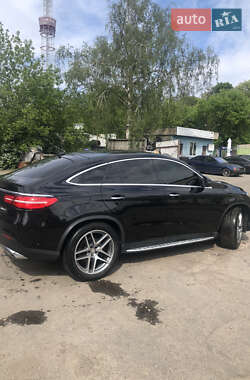 Внедорожник / Кроссовер Mercedes-Benz GLE-Class 2015 в 