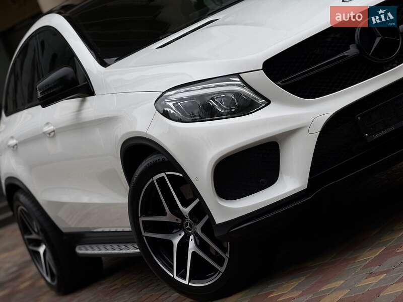 Внедорожник / Кроссовер Mercedes-Benz GLE-Class 2016 в 