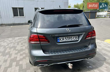 Внедорожник / Кроссовер Mercedes-Benz GLE-Class 2017 в 