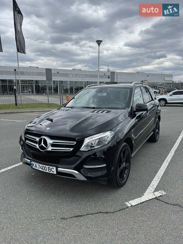 Внедорожник / Кроссовер Mercedes-Benz GLE-Class 2015 в Киеве фото 2 Внедорожник / Кроссовер Mercedes-Benz GLE-Class 2015 в Киеве