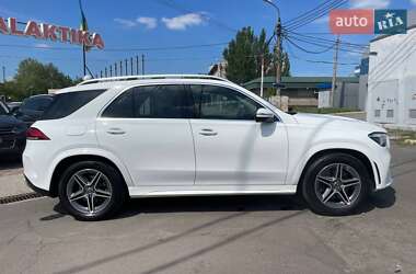 Позашляховик / Кросовер Mercedes-Benz GLE-Class 2019 в 