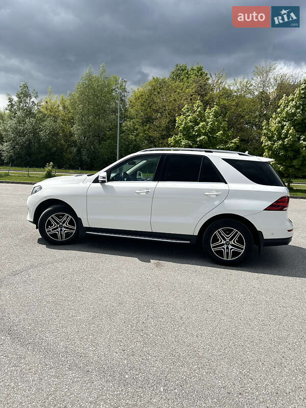 Внедорожник / Кроссовер Mercedes-Benz GLE-Class 2016 в Львове