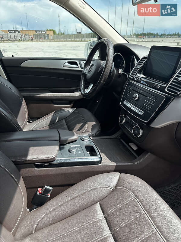 Внедорожник / Кроссовер Mercedes-Benz GLE-Class 2016 в Львове