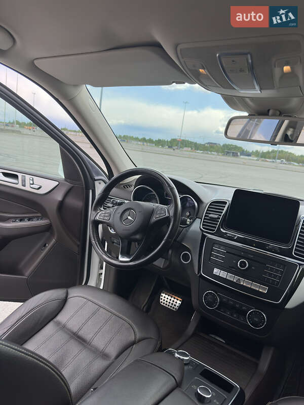 Внедорожник / Кроссовер Mercedes-Benz GLE-Class 2016 в Львове