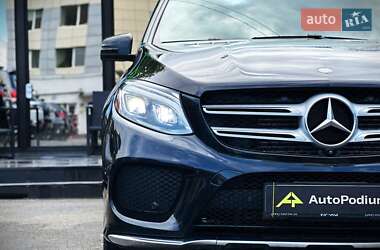 Внедорожник / Кроссовер Mercedes-Benz GLE-Class 2016 в 