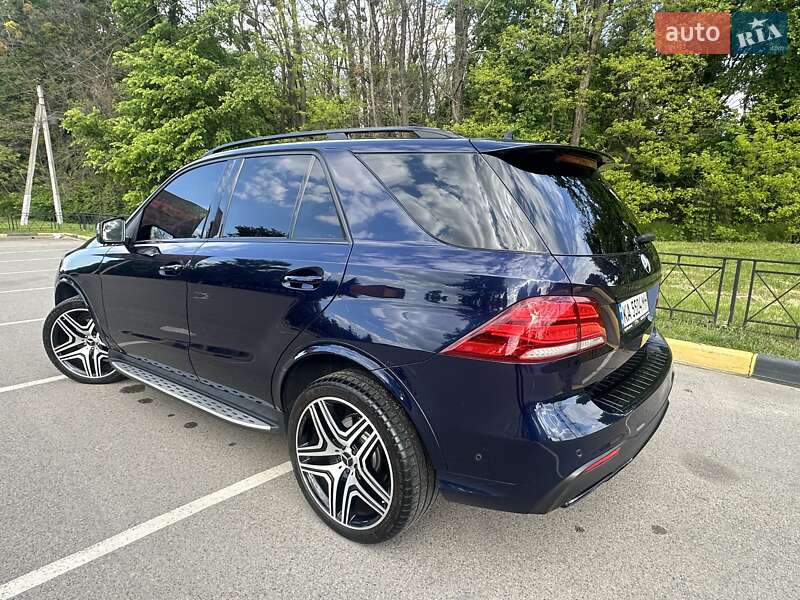 Внедорожник / Кроссовер Mercedes-Benz GLE-Class 2016 в Киеве
