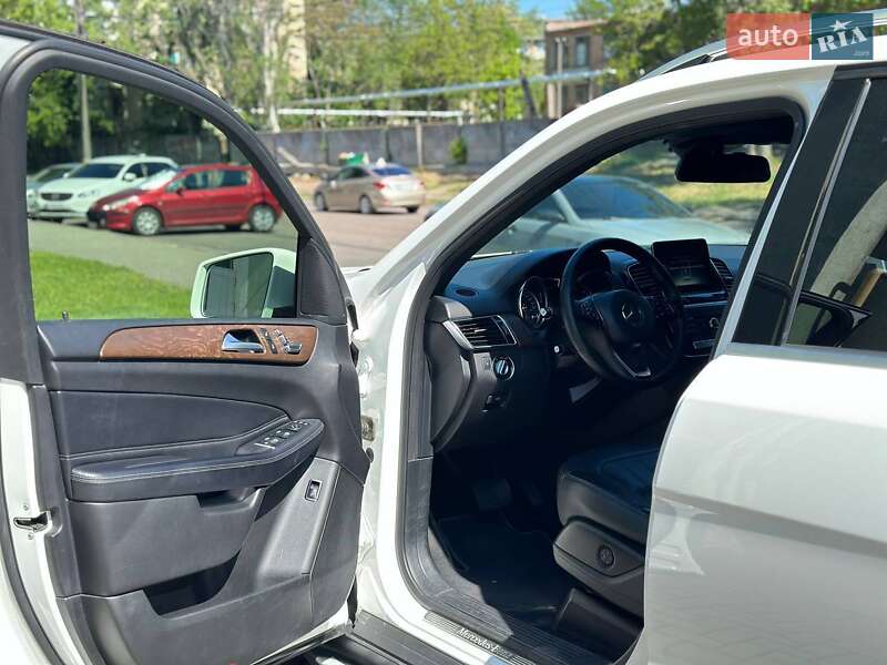 Позашляховик / Кросовер Mercedes-Benz GLE-Class 2017 в Миколаєві