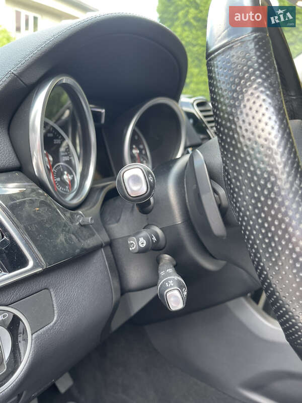 Внедорожник / Кроссовер Mercedes-Benz GLE-Class 2017 в Черновцах