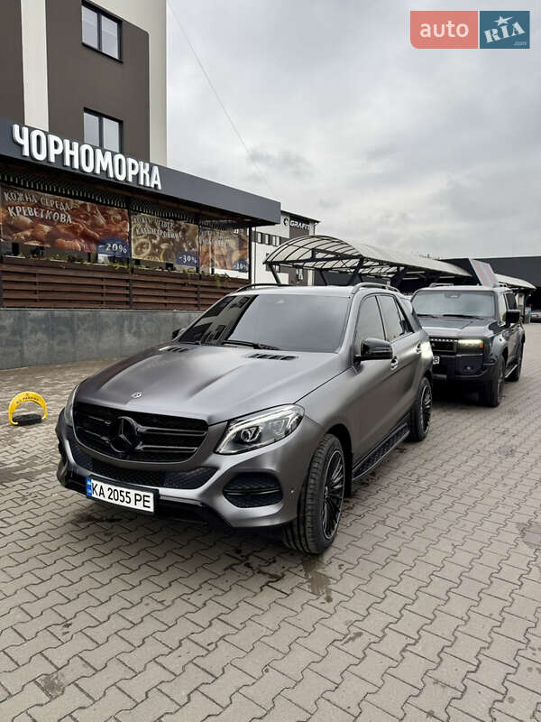 Внедорожник / Кроссовер Mercedes-Benz GLE-Class 2017 в Киеве