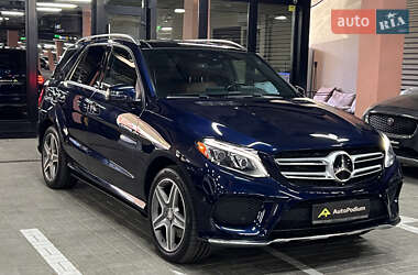 Внедорожник / Кроссовер Mercedes-Benz GLE-Class 2016 в 