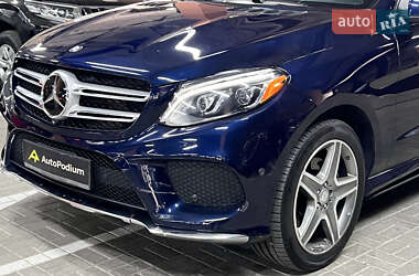 Внедорожник / Кроссовер Mercedes-Benz GLE-Class 2016 в 