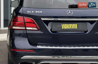 Внедорожник / Кроссовер Mercedes-Benz GLE-Class 2016 в 